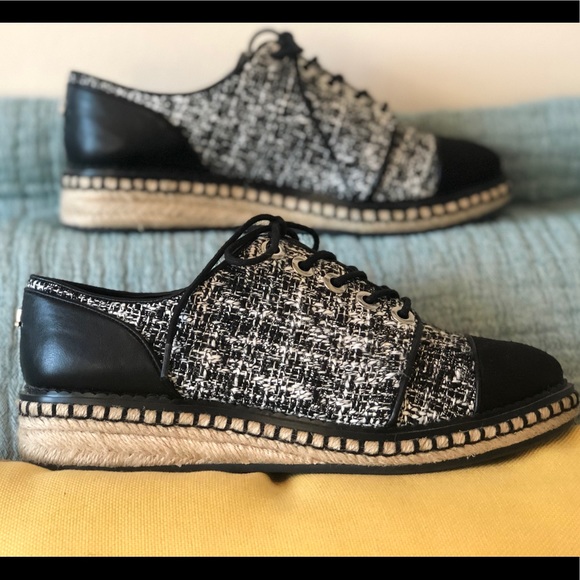 Karl Lagerfeld Lena 9 Oxfords Woven Round Toe - Picture 5 of 7